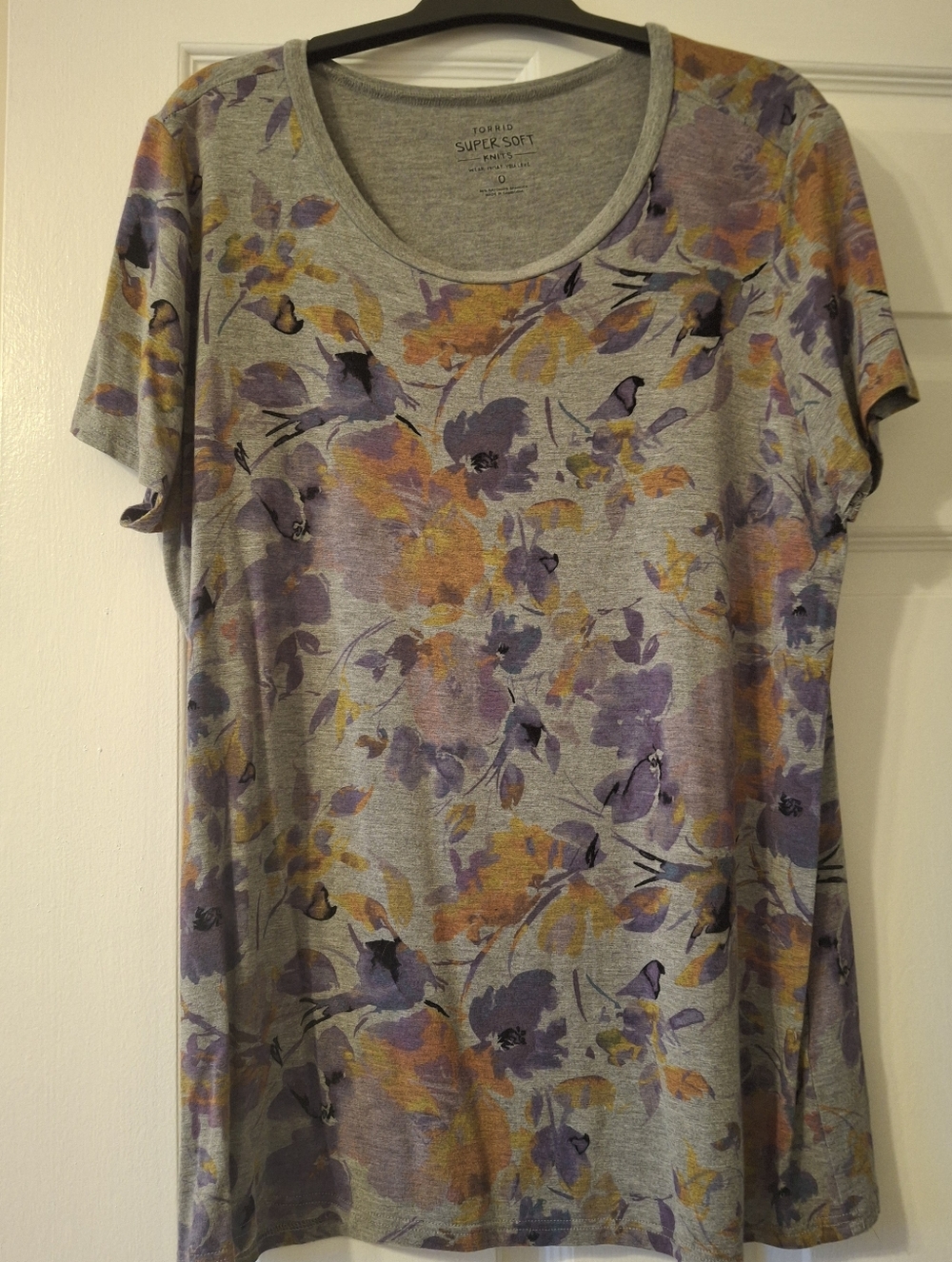 torrid Gray Scoop Neck Tee with Purple & Orange Floral Print